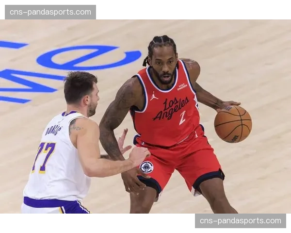 快船末节进攻效率崩盘,三分球10中1遭雷霆逆转