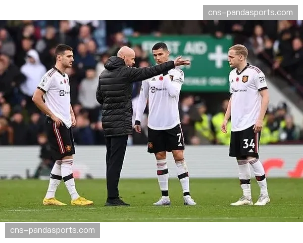 战术复盘：阿斯顿维拉如何利用高位逼抢遏制布莱顿的传控体系